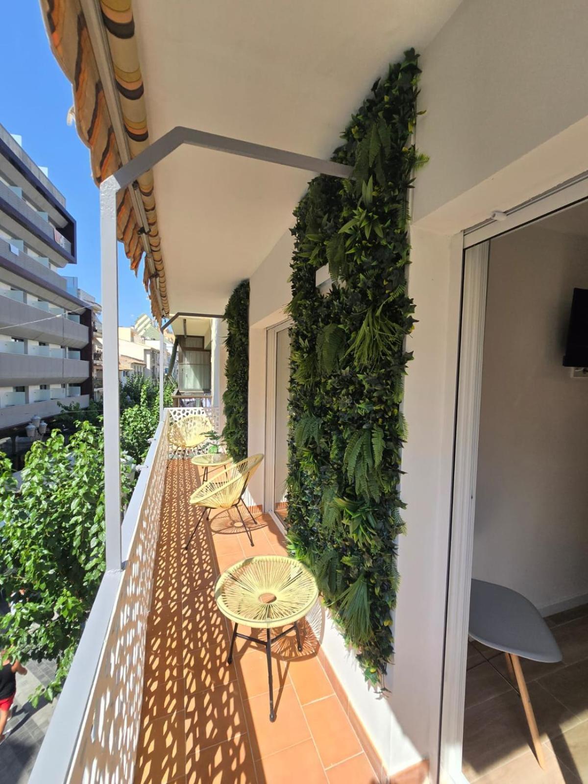Suites Alameda Centro Levante Бенідорм Екстер'єр фото