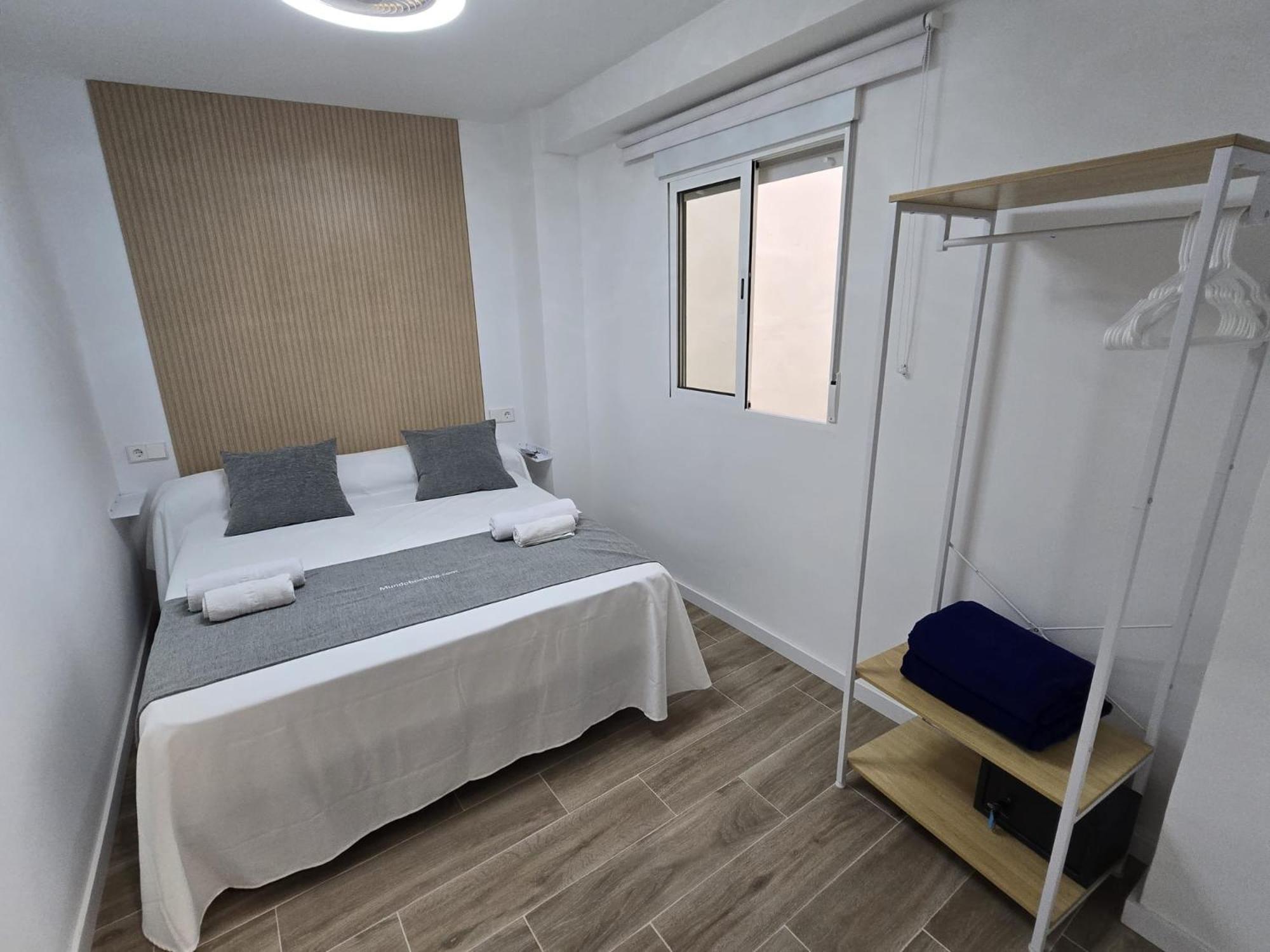 Suites Alameda Centro Levante Бенідорм Екстер'єр фото